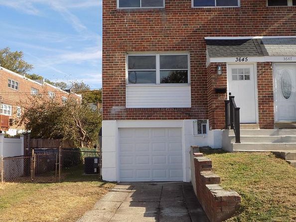 3645 Academy Road, Philadelphia PA 19154