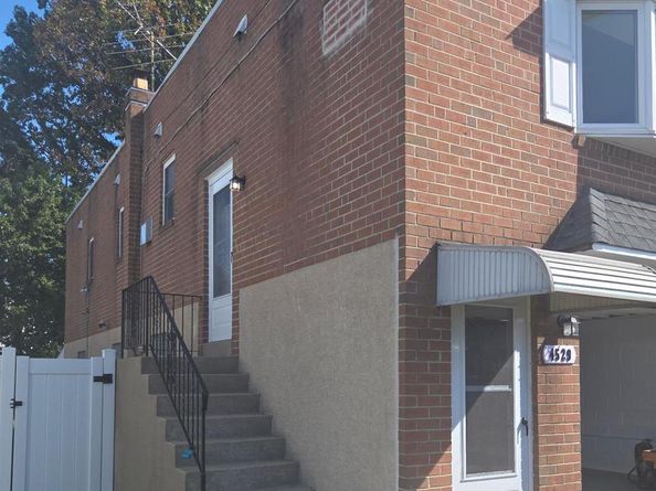 4529 Pearson Avenue, Philadelphia PA 19114