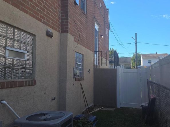 4529 Pearson Avenue, Philadelphia PA 19114