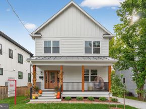 423 N Cleveland Street, Arlington VA 22201
