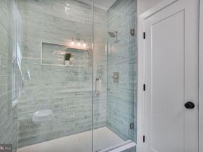 423 N Cleveland Street, Arlington VA 22201