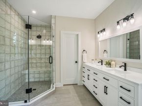 423 N Cleveland Street, Arlington VA 22201
