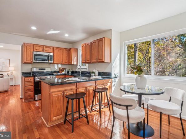 10132 Colebrook Avenue, Potomac MD 20854