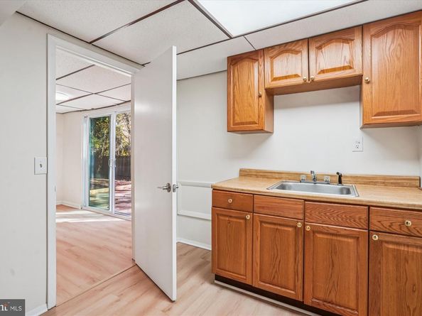 10132 Colebrook Avenue, Potomac MD 20854