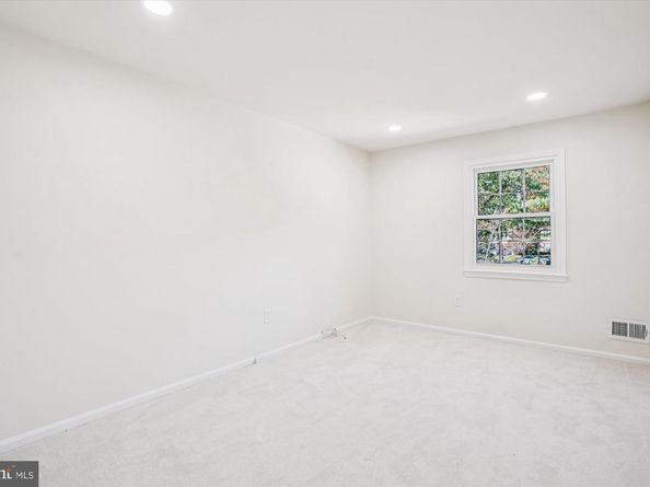10132 Colebrook Avenue, Potomac MD 20854