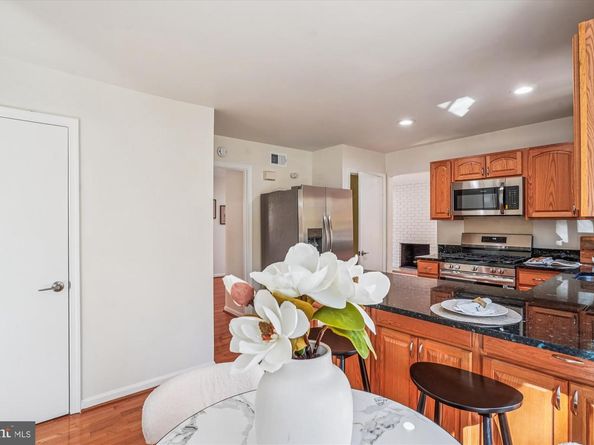 10132 Colebrook Avenue, Potomac MD 20854