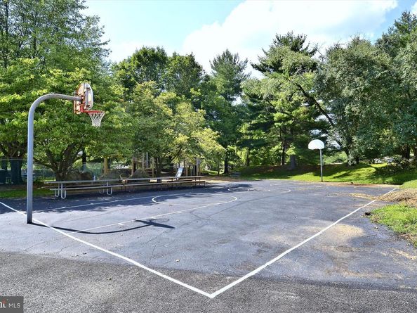 10132 Colebrook Avenue, Potomac MD 20854