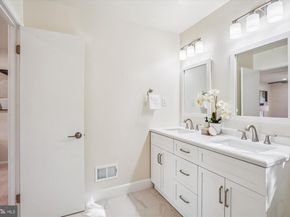 10132 Colebrook Avenue, Potomac MD 20854
