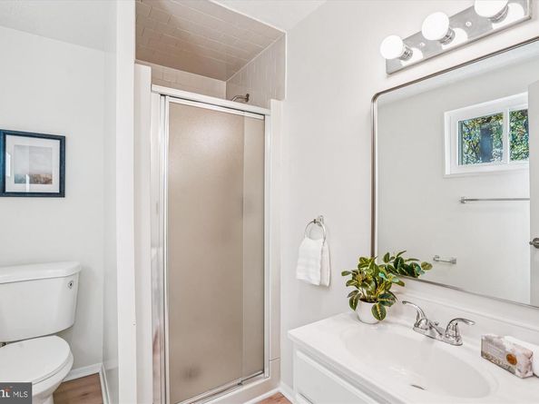 10132 Colebrook Avenue, Potomac MD 20854