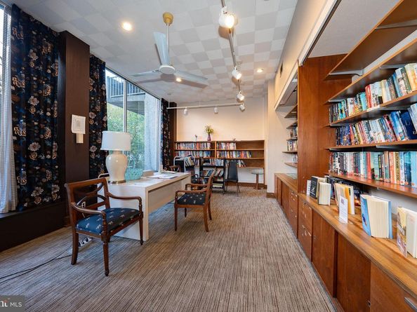 1001 City Avenue EC1106, Wynnewood PA 19096