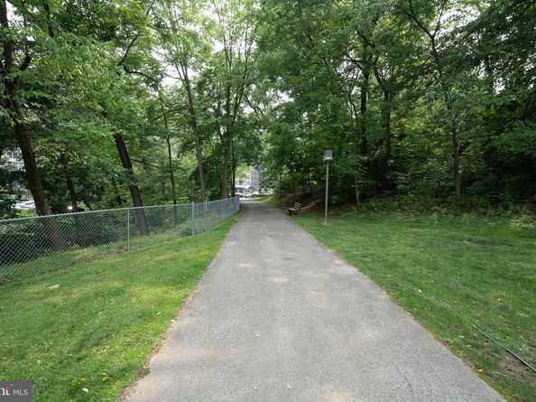 1001 City Avenue EC1106, Wynnewood PA 19096