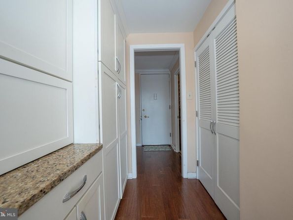 1001 City Avenue EC1106, Wynnewood PA 19096