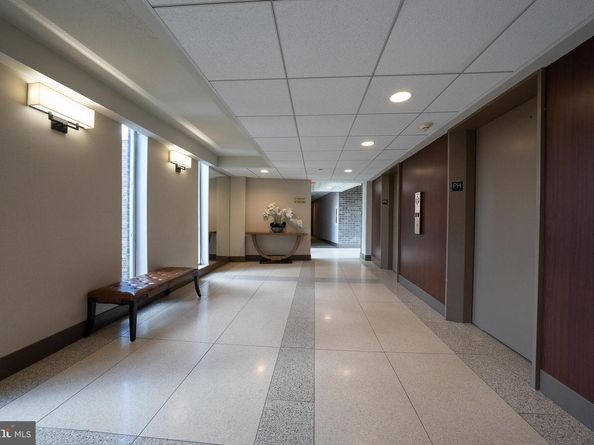 1001 City Avenue EC1106, Wynnewood PA 19096