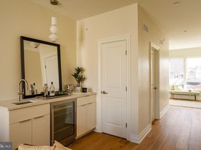 2104 Naudain Street, Philadelphia PA 19146