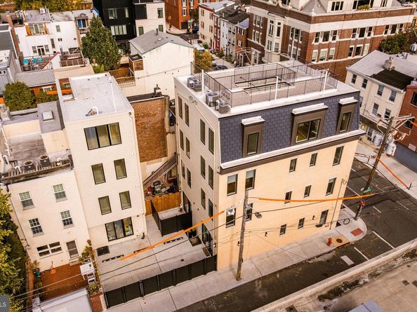 2104 Naudain Street, Philadelphia PA 19146