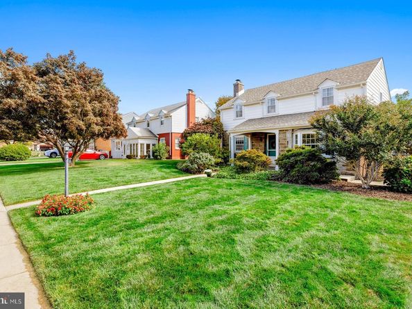 9415 Evans Street, Philadelphia PA 19115