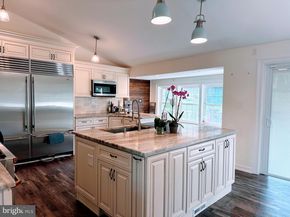 536 Cardinal Drive, Dresher PA 19025