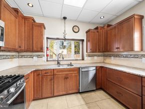 7301 Chestnut Ave, Elkins Park PA 19027