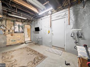 7301 Chestnut Ave, Elkins Park PA 19027