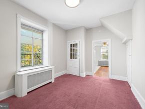 7301 Chestnut Ave, Elkins Park PA 19027