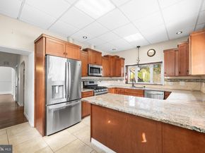 7301 Chestnut Ave, Elkins Park PA 19027