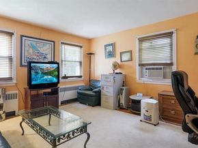 7301 Chestnut Ave, Elkins Park PA 19027