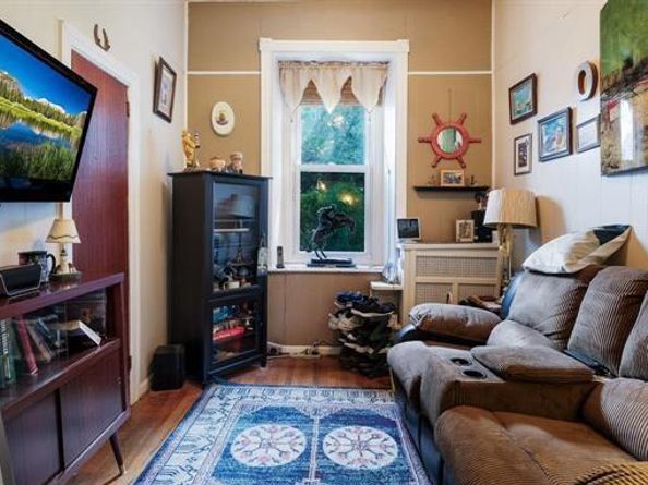 7301 Chestnut Ave, Elkins Park PA 19027