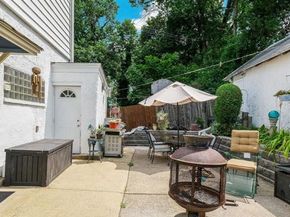 7301 Chestnut Ave, Elkins Park PA 19027