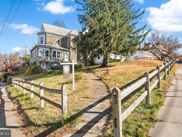 7301 Chestnut Ave, Elkins Park PA 19027