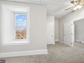 7301 Chestnut Ave, Elkins Park PA 19027