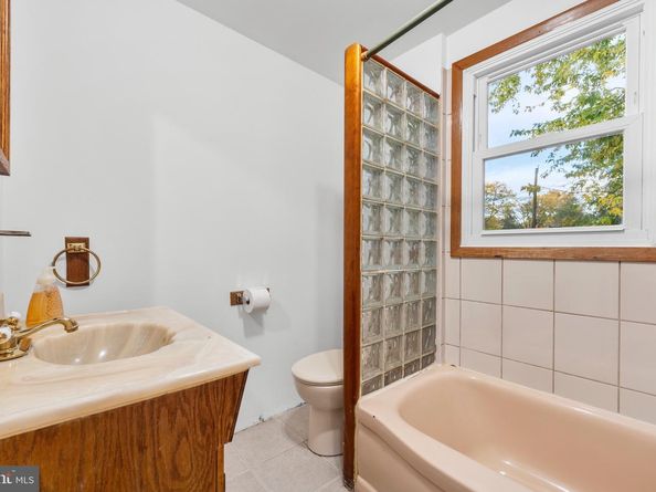 409 N Pine Street, Langhorne PA 19047