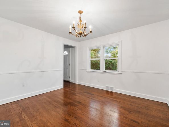 409 N Pine Street, Langhorne PA 19047