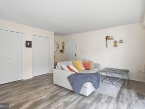 3230 S 28TH Street 401, Alexandria VA 22302