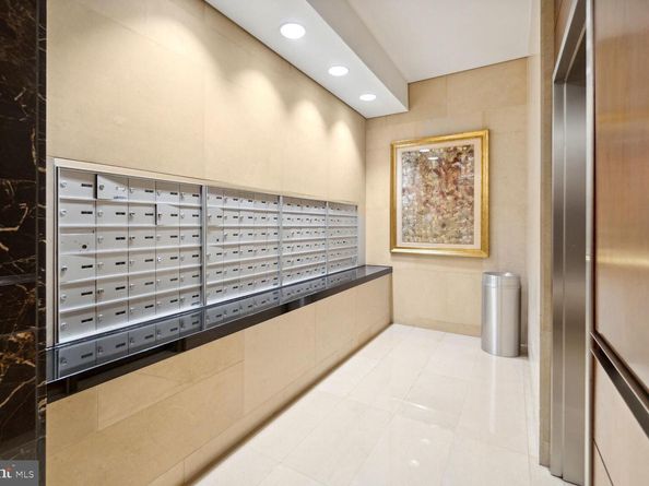 1155 23rd Street NW PH1G, Washington DC 20037