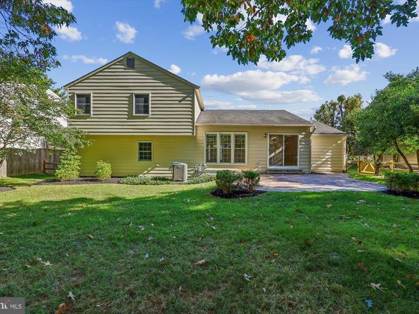 11452 Beechgrove Lane, Potomac MD 20854