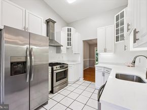 11452 Beechgrove Lane, Potomac MD 20854
