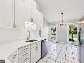 11452 Beechgrove Lane, Potomac MD 20854