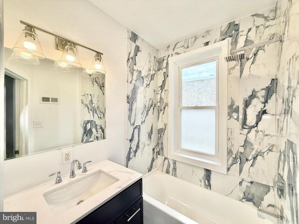 2621 N Colorado Street, Philadelphia PA 19132