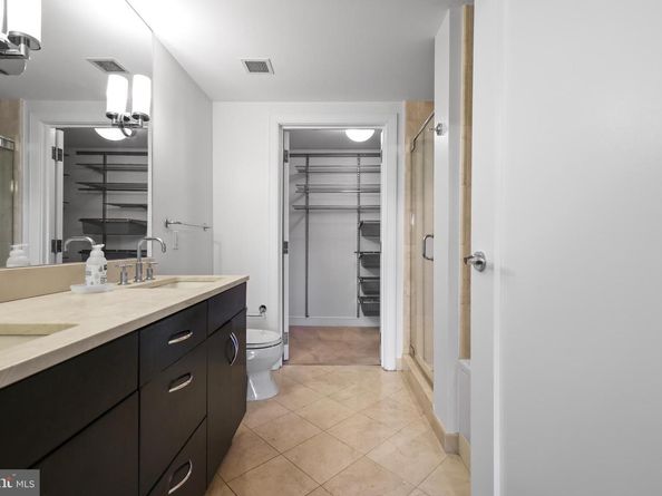 1111 19TH Street N 1707, Arlington VA 22209