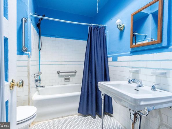 5784 Haddington Street, Philadelphia PA 19151
