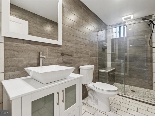 3176 Chatham Street, Philadelphia PA 19134