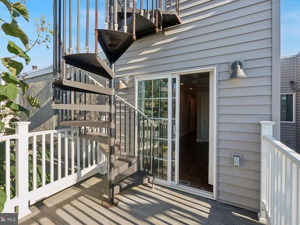 3176 Chatham Street, Philadelphia PA 19134