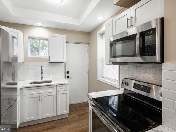 2445 Ingersoll Street, Philadelphia PA 19121