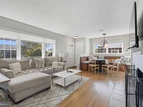 2632 N Sycamore Street, Arlington VA 22207