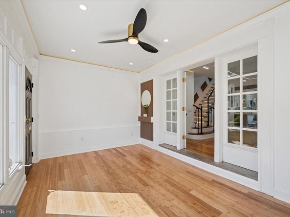 6021 Clifford Terrace, Philadelphia PA 19151