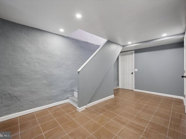 6021 Clifford Terrace, Philadelphia PA 19151