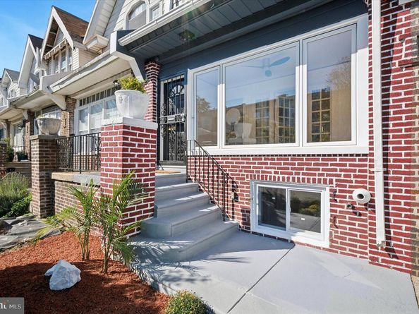 6021 Clifford Terrace, Philadelphia PA 19151