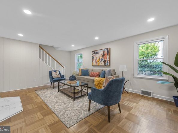 8208 Forrest Avenue, Elkins Park PA 19027