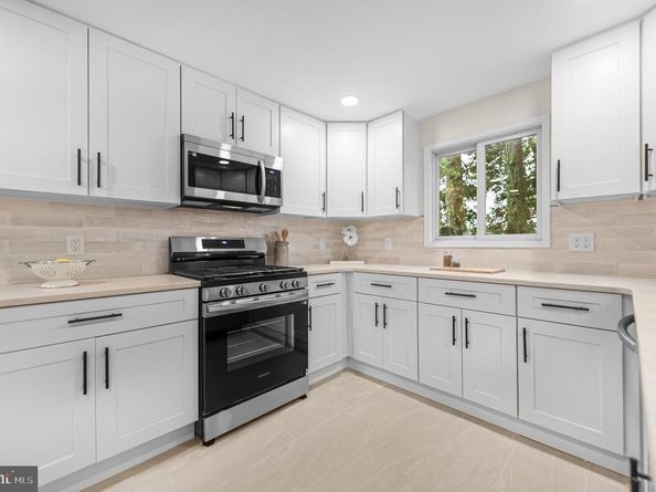 8208 Forrest Avenue, Elkins Park PA 19027