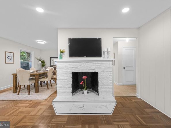 8208 Forrest Avenue, Elkins Park PA 19027